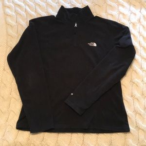 North Face Lightweight fleece with 1/4 zipper